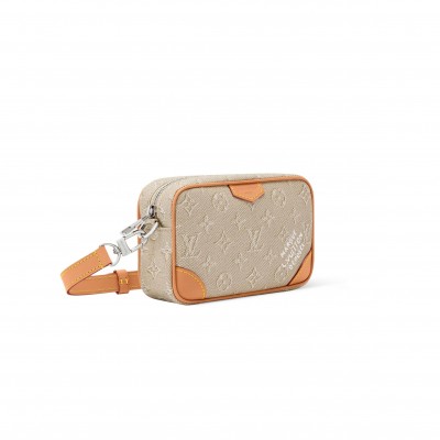 LOUIS VUITTON TROCADÉRO WEARABLE WALLET M27155 (20*13*7cm)